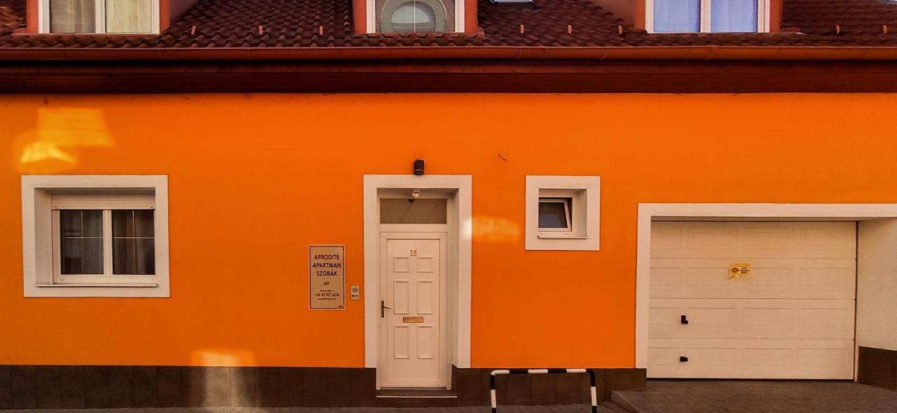 Afrodite Apartmanhaz Eger Zewnętrze zdjęcie